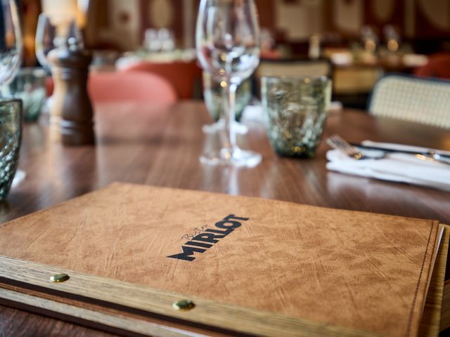 Bistro Mirlot 